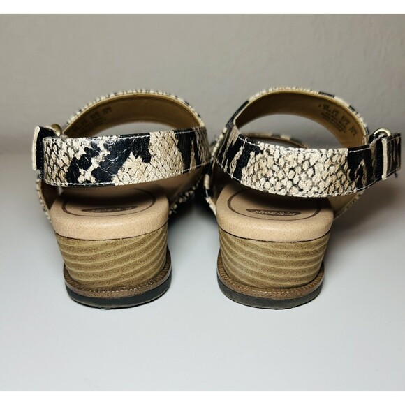 DR. SCHOLLS Freeform Tan Black Snake Animal Print Low Heel Sandals SIZE 7.5M - Picture 4 of 8